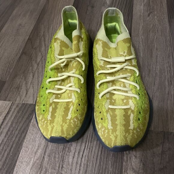 ADIDAS Yeezy Boost 380 KANYE WEST Hylte Glow FZ4990 Size US